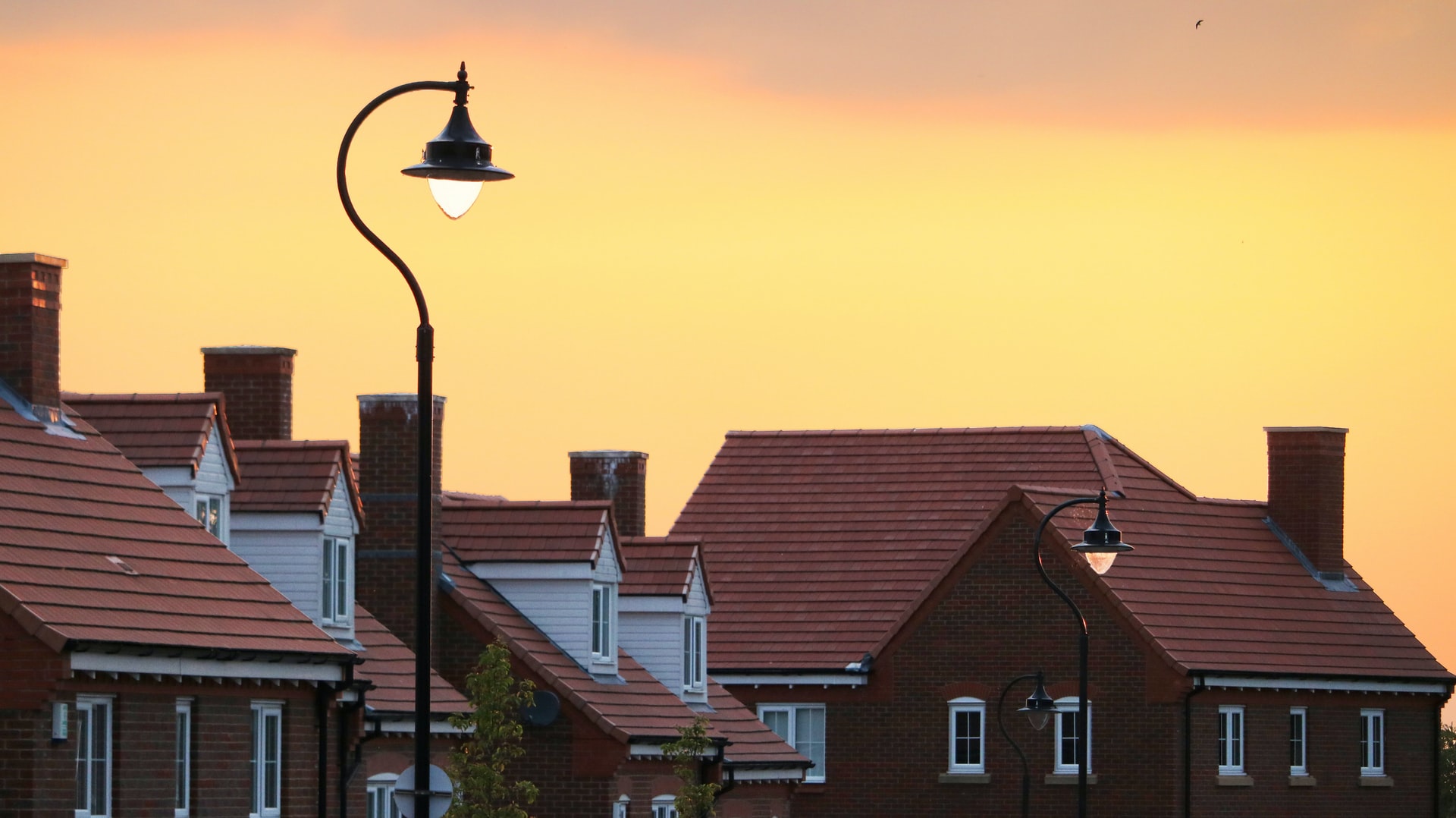 Sun glimmers on the horizon for leaseholders Image