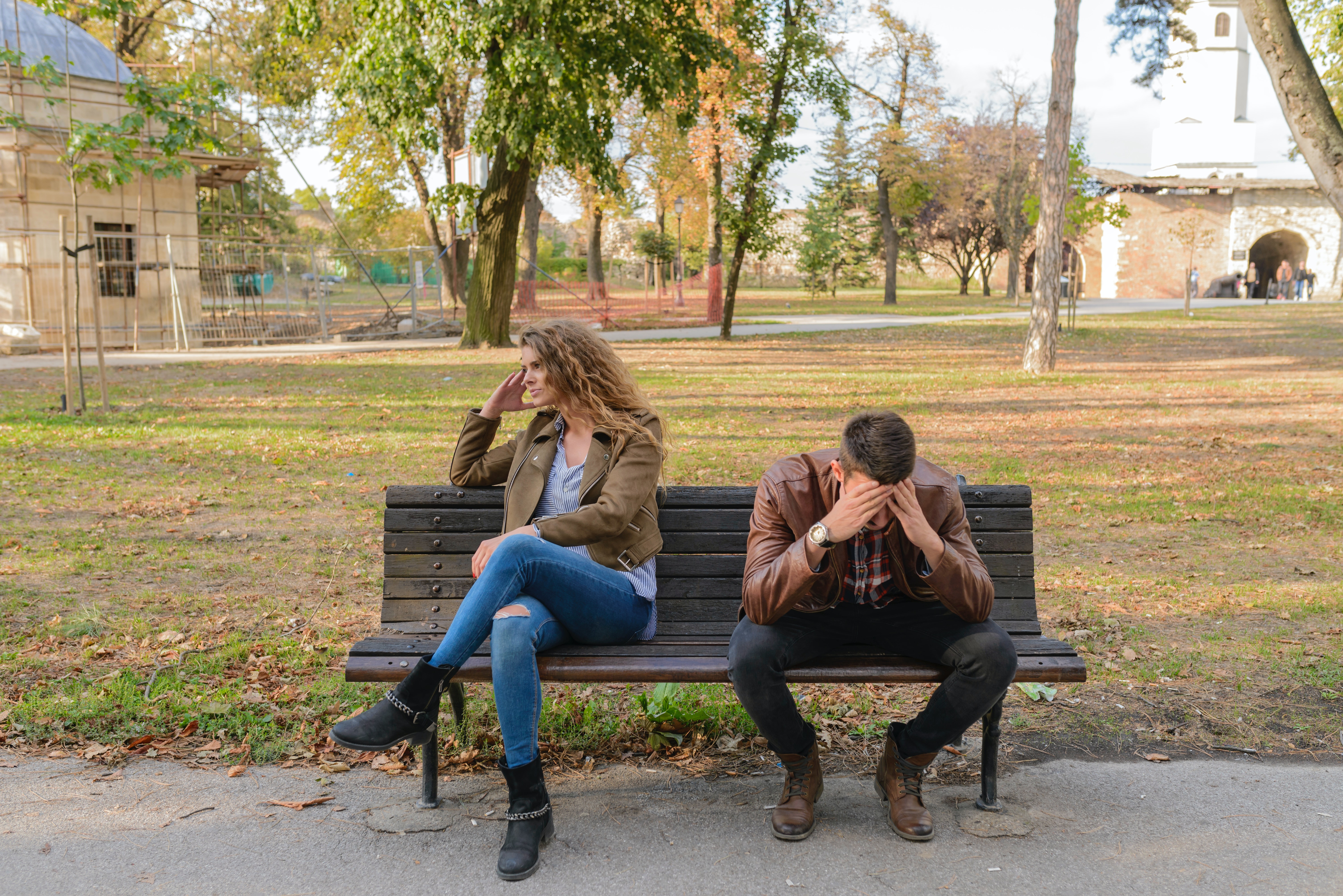 Virus transmission spike is matched by divorce advice spike Image