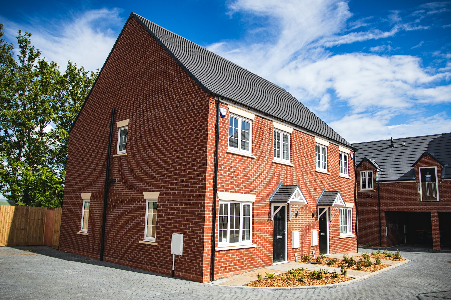 What to Know When Buying a New Build Property in the UK Image